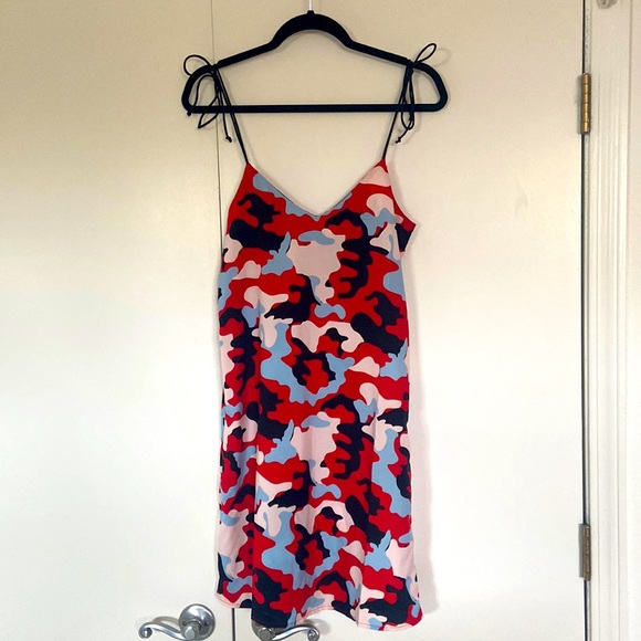 Sundress - Picture 1 of 5